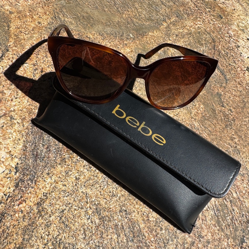 Bebe Sunglasses ✨